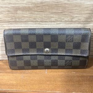 LV DAMIER SARAH WALLET ( FADING )